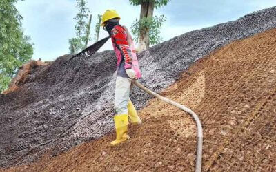 Jasa Hydroseeding Antares Solusi Revegetasi Lahan Rusak