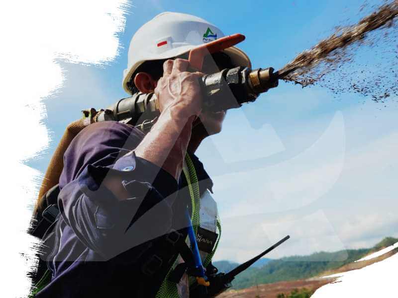 Antares melakukan hydroseeding